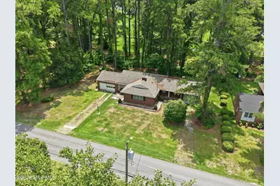 211 Nelson Street, Bethel, NC 27812 - Photo 8