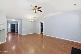106 Lakeside Green Dr, New Bern, NC 28560 - Photo 12