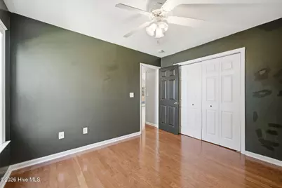 106 Lakeside Green Drive, New Bern, NC 28560 - Photo 18
