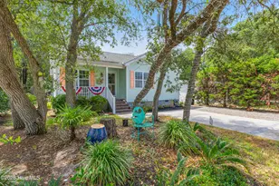 145 NW 10th St, Oak Island, NC 28465 - Photo 2