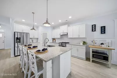 105 N Lamplighters Walk, Hampstead, NC 28443 - Photo 6