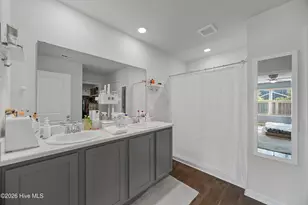 304 Cleat Dr, Surf City, NC 28445 - Photo 10