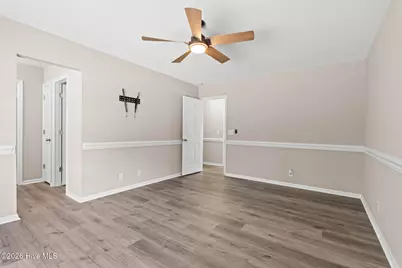 513 Fairway Drive W, Sunset Beach, NC 28468 - Photo 16