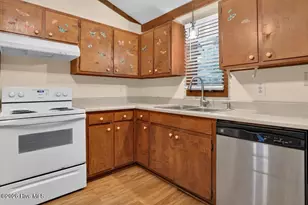 1500 Princeton Ln, New Bern, NC 28562 - Photo 8