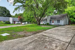 1500 Princeton Ln, New Bern, NC 28562 - Photo 1