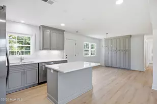 127 Deerwood Dr, Wilmington, NC 28405 - Photo 6