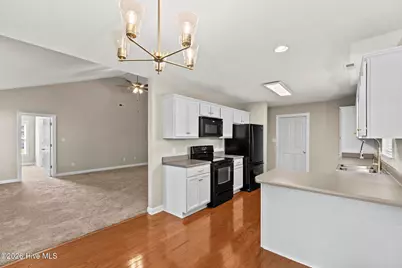 210 Cypress Bay Drive, Jacksonville, NC 28546 - Photo 14