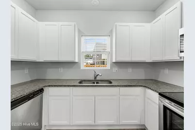 408 Blockade Shoal Lane, Jacksonville, NC 28546 - Photo 18