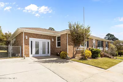 404 Maplehurst Drive, Jacksonville, NC 28540 - Photo 32