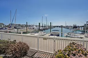322 Causeway Dr, Wrightsville Beach, NC 28480 - Photo 76