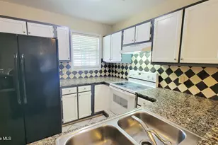 5116 Lamppost Cir, Wilmington, NC 28403 - Photo 6