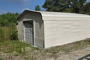 669 Francktown Rd, Richlands, NC 28574 - Photo 2