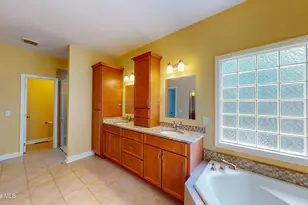 1140 Greenbriar Dr, Vass, NC 28394 - Photo 20