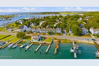 125 Front Street, Beaufort, NC 28516 - Photo 4