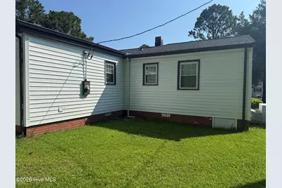 206 Sunset Drive, Williamston, NC 27892 - Photo 6