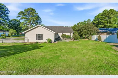 230 Colonial Drive, Rockingham, NC 28379 - Photo 24