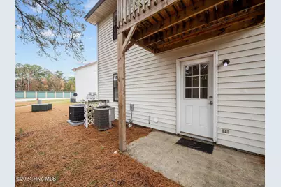 101 Ravenwood Drive #B, Jacksonville, NC 28546 - Photo 16