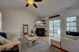 105 Croatan Woods Dr, New Bern, NC 28562 - Photo 10