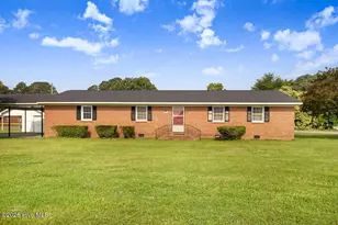 801 S Vance St, Fremont, NC 27830 - Photo 2