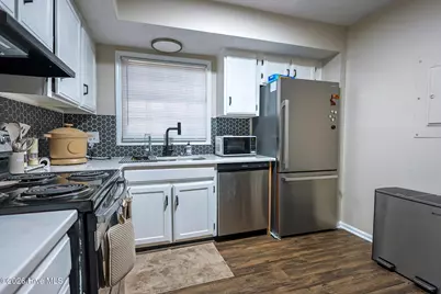 126 Oakmont Drive #9, Greenville, NC 27858 - Photo 10