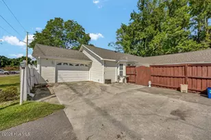 1107 Pine Grove Dr, Wilmington, NC 28409 - Photo 28