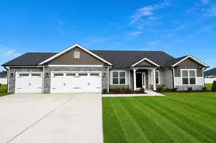 200 Jackson Rdg Wy, Pikeville, NC 27863 - Photo 1