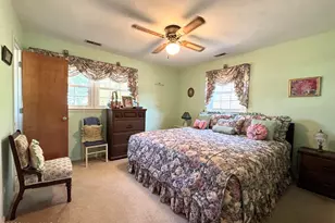 2522 Bella Coola Rd, Lake Waccamaw, NC 28450 - Photo 10