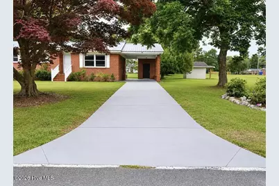 414 E Bostic Street, Beulaville, NC 28518 - Photo 22