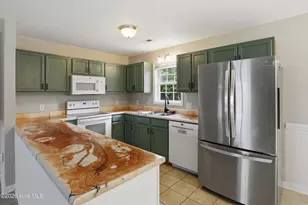 115 Daphne Dr, Hubert, NC 28539 - Photo 12