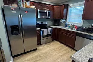 205 Kenan Loop, Jacksonville, NC 28546 - Photo 8