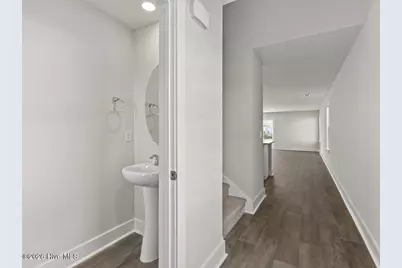 401 Driftwood Drive #51, Richlands, NC 28574 - Photo 6
