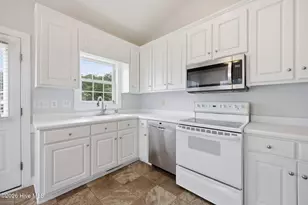 4409 Surrey Meadows Dr, Winterville, NC 28590 - Photo 10
