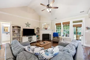 119 Breakwater Dr, Newport, NC 28570 - Photo 10