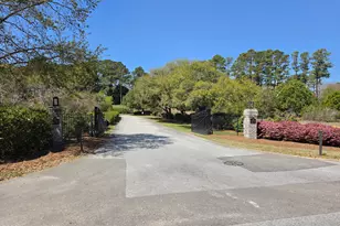 3 Barnes Bluff Dr SE, Southport, NC 28461 - Photo 2