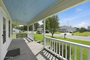 1304 Stallings Pkwy, New Bern, NC 28562 - Photo 2