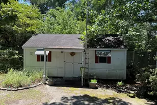 114 Lejeune Rd, Cape Carteret, NC 28584 - Photo 4