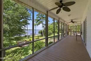 3 Creekside Woods Dr, Swansboro, NC 28584 - Photo 8