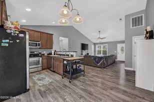 210 Riverstone Ct, Jacksonville, NC 28546 - Photo 10