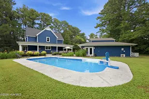 110 Viola Ct, Swansboro, NC 28584 - Photo 2