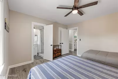 914 Greenhowe Drive, Wilmington, NC 28409 - Photo 18