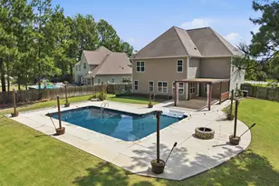 107 Walkabout Dr, Aberdeen, NC 28315 - Photo 6