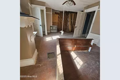 737 Riverside Avenue, Elizabeth City, NC 27909 - Photo 4