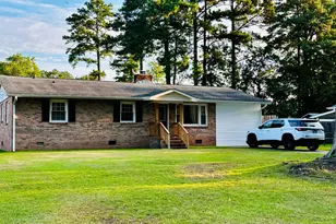 109 King Richard Ct, Jacksonville, NC 28546 - Photo 2