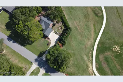 621 Sand Trap Drive, Rocky Mount, NC 27804 - Photo 2