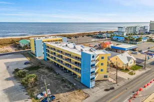 302 Canal Dr, Carolina Beach, NC 28428 - Photo 1
