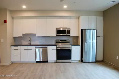 1108 Castle Street #B, Wilmington, NC 28401 - Photo 4