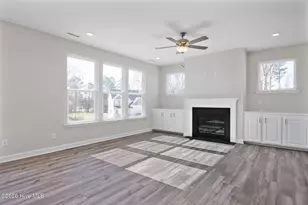 315 Queensferry Ln, Aberdeen, NC 28315 - Photo 2