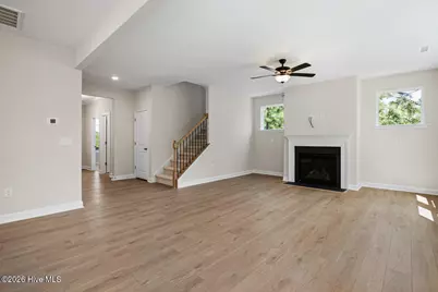 315 Queensferry Lane, Aberdeen, NC 28315 - Photo 8