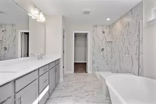 315 Queensferry Ln, Aberdeen, NC 28315 - Photo 12