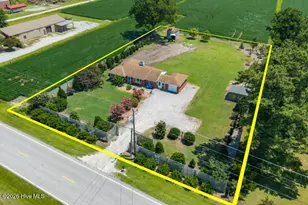 22329 Nc Hwy 55, Oriental, NC 28571 - Photo 1